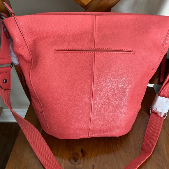 The Sak Hobo/Bucket Bag - Picture 2 of 8